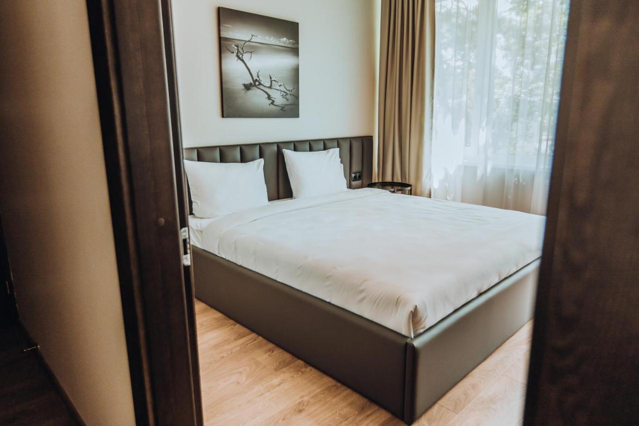Zilvinas 4*